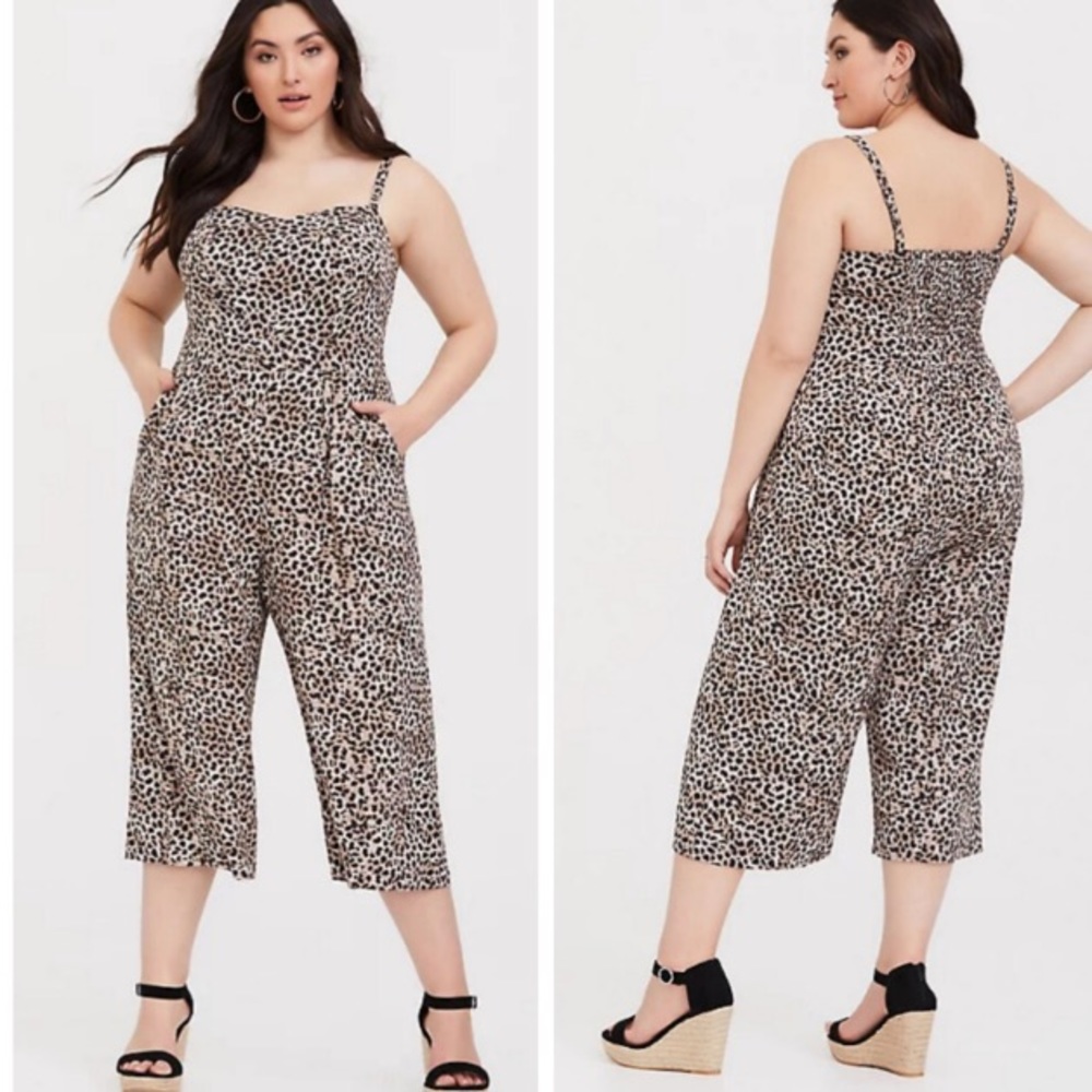 Torrid 1X Challis culotte leopard jumpsuit neutral cropped wide leg 0502